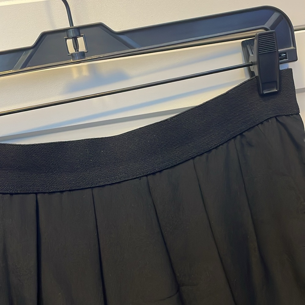 BCBG Skirt - Picture 3 of 3